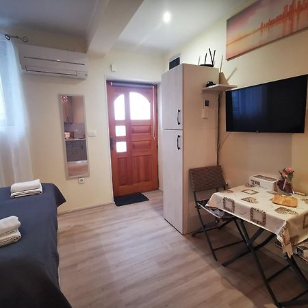 Meressa Nina&Leo Studio Apartments Novigrad Istria Eksteriør bilde