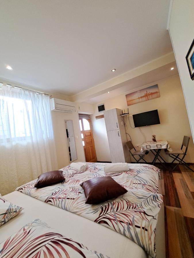 Meressa Nina&Leo Studio Apartments Novigrad Istria Eksteriør bilde
