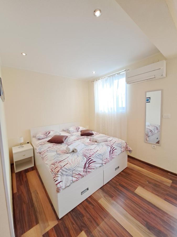 Meressa Nina&Leo Studio Apartments Novigrad Istria Eksteriør bilde