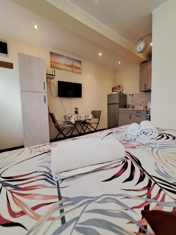 Meressa Nina&Leo Studio Apartments Novigrad Istria Eksteriør bilde