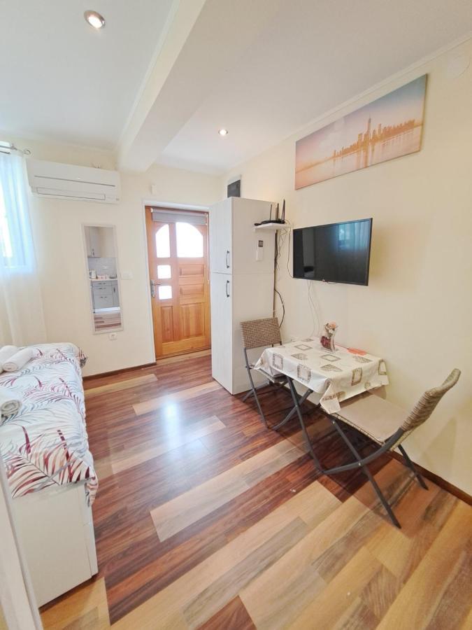 Meressa Nina&Leo Studio Apartments Novigrad Istria Eksteriør bilde
