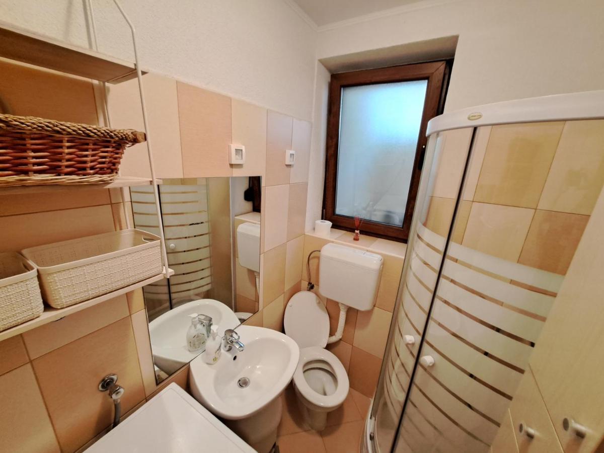 Meressa Nina&Leo Studio Apartments Novigrad Istria Eksteriør bilde