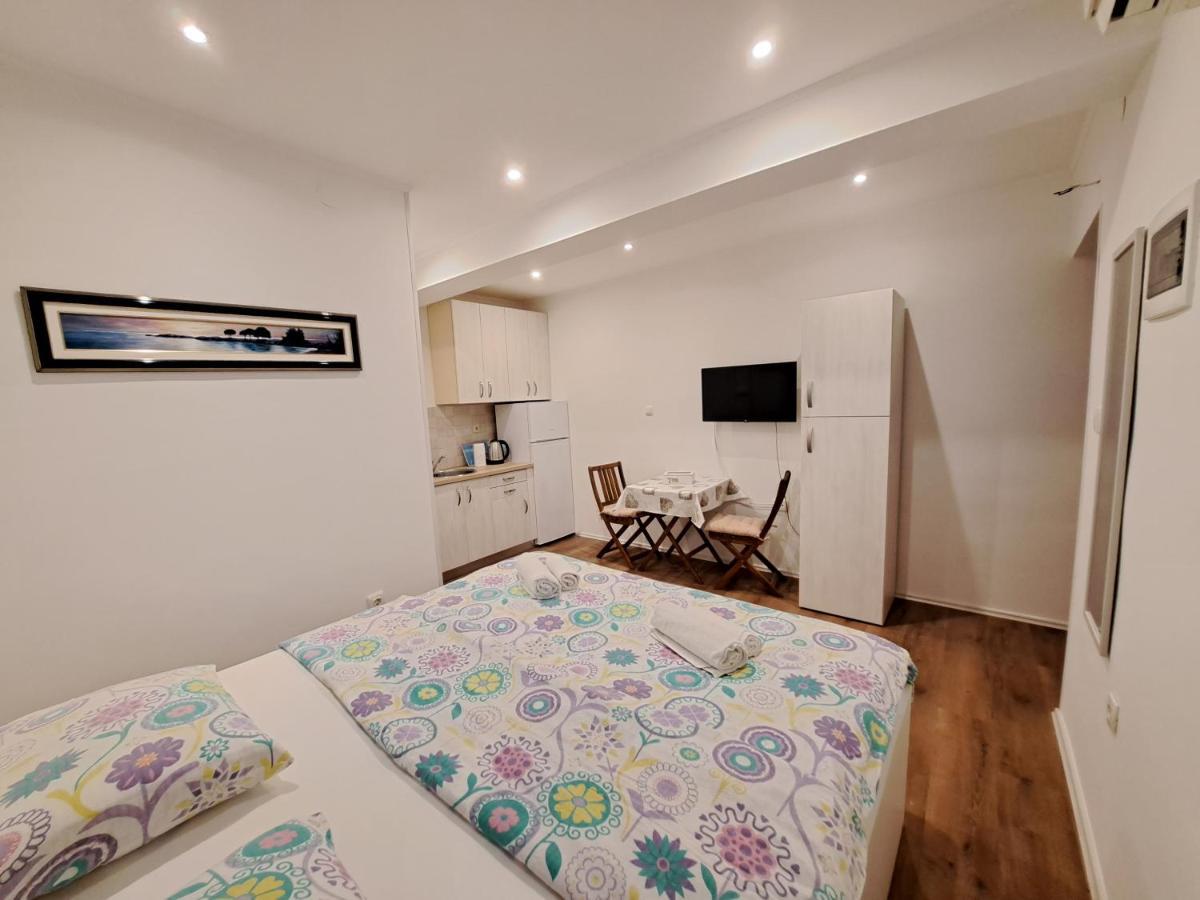 Meressa Nina&Leo Studio Apartments Novigrad Istria Eksteriør bilde