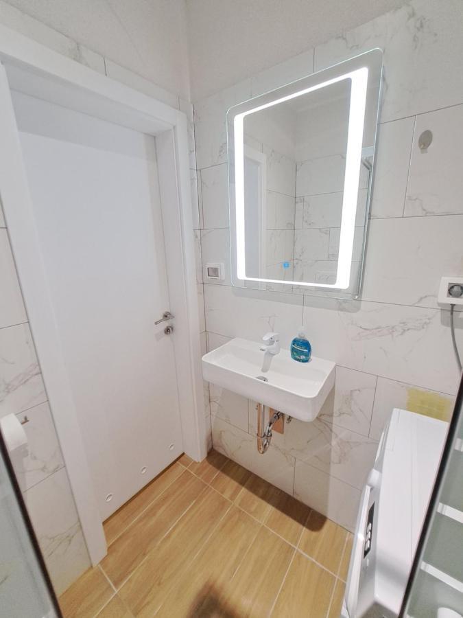 Meressa Nina&Leo Studio Apartments Novigrad Istria Eksteriør bilde