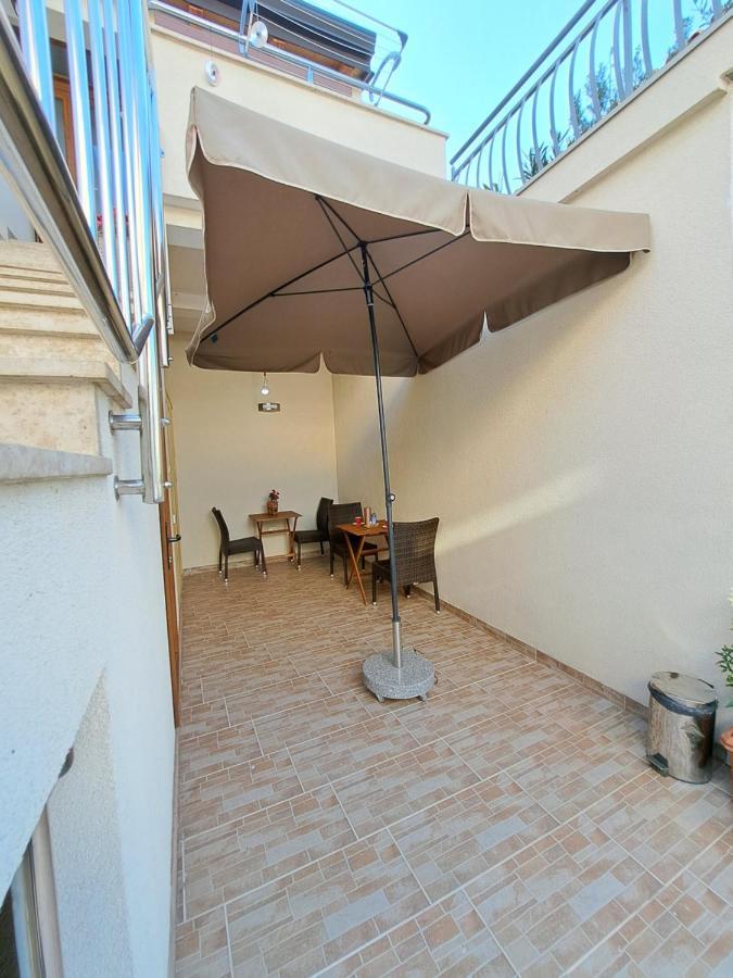 Meressa Nina&Leo Studio Apartments Novigrad Istria Eksteriør bilde