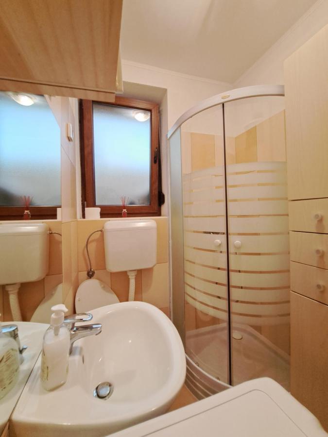 Meressa Nina&Leo Studio Apartments Novigrad Istria Eksteriør bilde