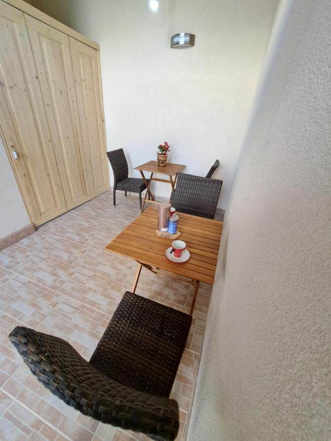 Meressa Nina&Leo Studio Apartments Novigrad Istria Eksteriør bilde